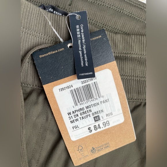 NWT - W Aphro Motion Pant. 31 Dark green. Size L Regular. Never worn before. - Picture 3 of 5